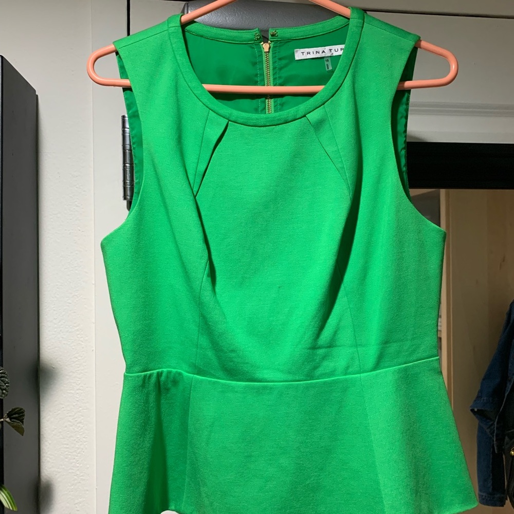Key green top